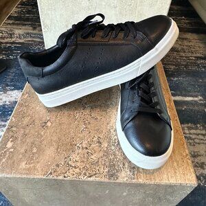 Nordstrom Rack Black Ortholite Dress and Casual Sneakers Sz 10.5